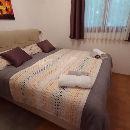 Apartments Agrijan Maslenica Exterior foto